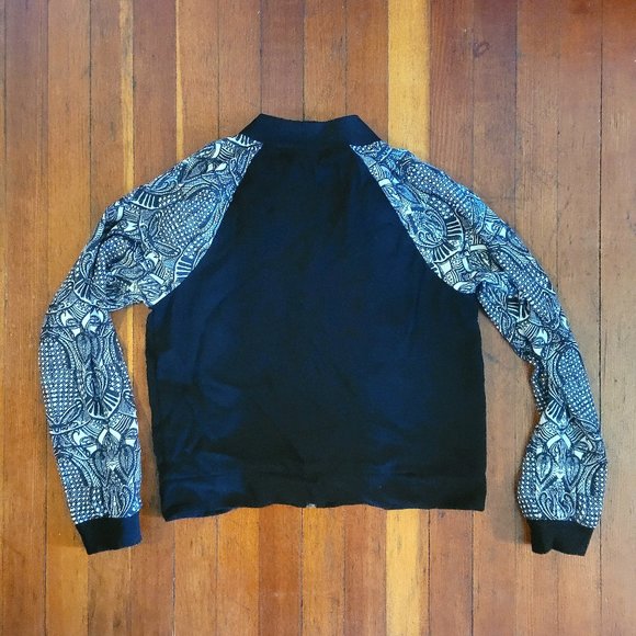 Gentle Fawn Black and White Bomber Sleeve Print, Sz XS - Picture 2 of 6